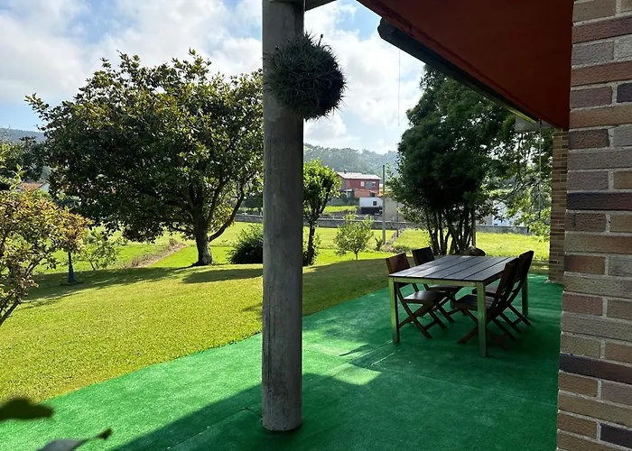 Apartamentos La Roblera